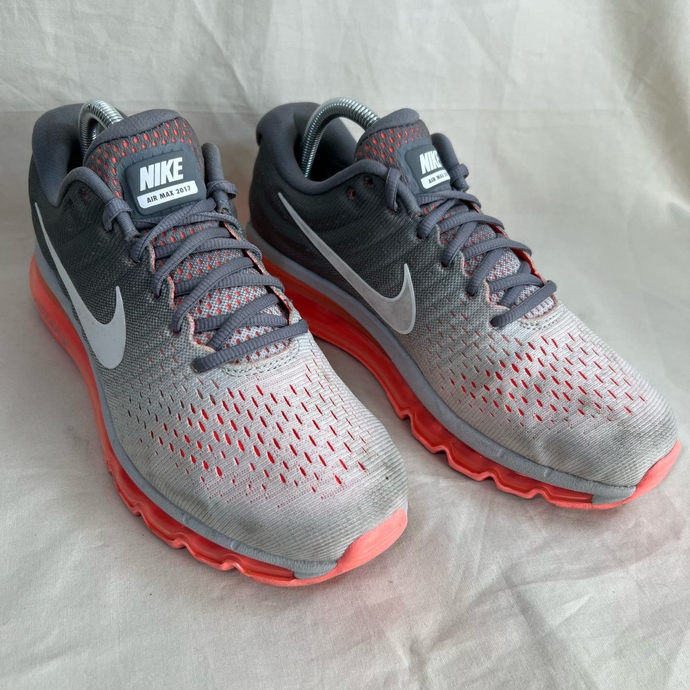 Nike Air Max 2017 SZ 8.5 Women’s Sneakers Grey Platinum Pink 849560-007
